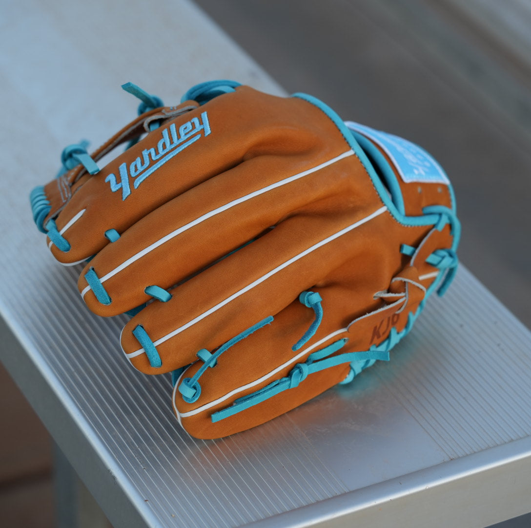 KJ6 X Yardley Sports Y2-279 11.50”